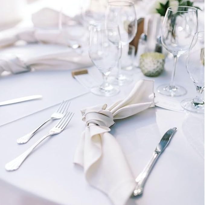 6 Pack White Table Cloth Rectangle Table 60 x 84 Inch Tablecloths for 6 Foot Rectangle Tables. Stain and Winkle Resistant Polyester Washable WhiteTable Cloths for Parties Wedding Dining