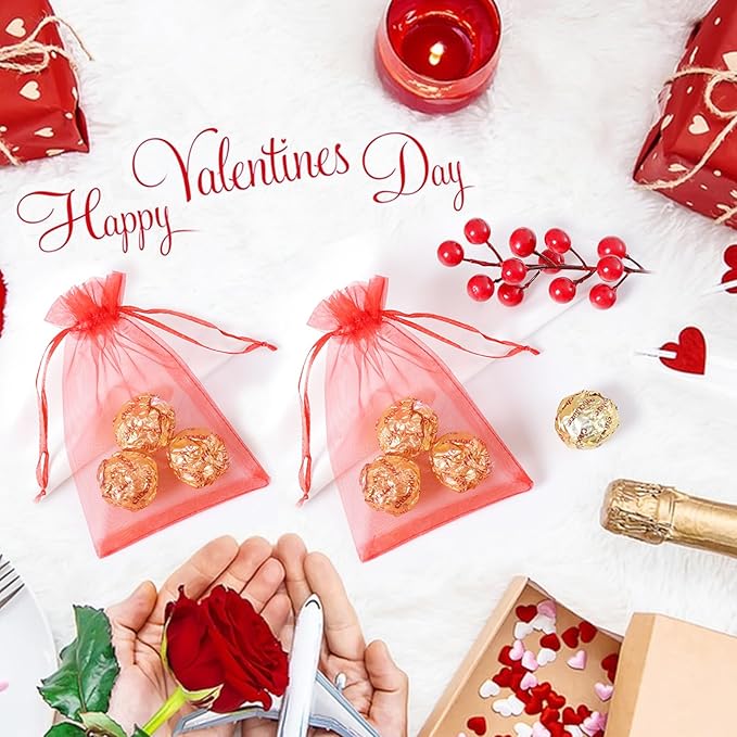 Hopttreely 50pcs Organza Gift Bags, Red Jewelry Gift Bags, 4x6inch Wedding Favor Bags with Drawstring, Small Mesh Gift Pouches Mini Candy Bags for Valentienes Party