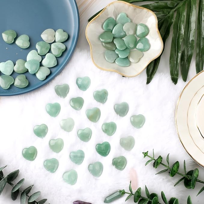 Gerrii 50 Pcs Heart Healing Stone Bulk Quartz Heart Inspirational Stones Gift for Women Love Pocket Polished Natural Energy Balancing Meditation 0.8 Inch(Green)