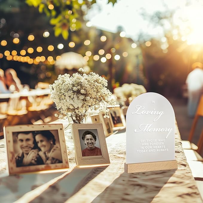 In Loving Memory Wedding Sign for Memory Table, Acrylic Wedding Signs with Wood Stand, 5x7" Frosted Arch Wedding Essentials Stuff, Perfect Memory Table Sign for Wedding, Party, Anniversary, Event