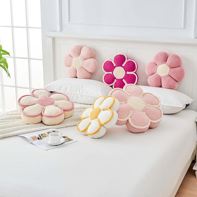 Flower Pillow, Soft Flower Decorative Throw Pillow, Cute Daisy Flower Shaped Seating Floor Cushion Room Décor Plush Pillows for Sofa Couch Bed (17.7 Inch, Yellow)