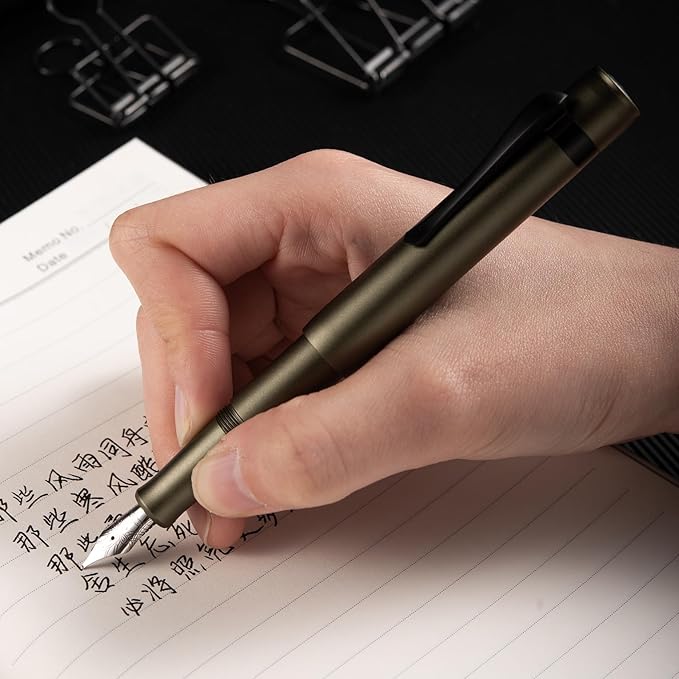Hongdian M2 Black Forest Mini Fountain Pen, Bent Nib & Sleek Shape Aluminium Short Pocket Travel Pen (Army Green)