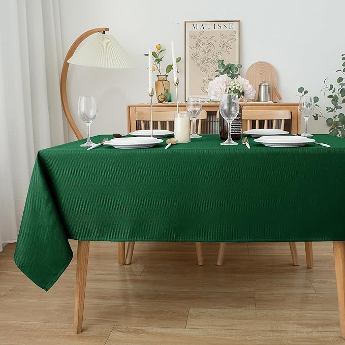 Biscaynebay Textured Fabric Christmas Rectangle Table Cloth 90x132 Inch, Hunter Green Water Resistant Tablecloths for Dining, Kitchen, Wedding and Parties etc. Machine Washable