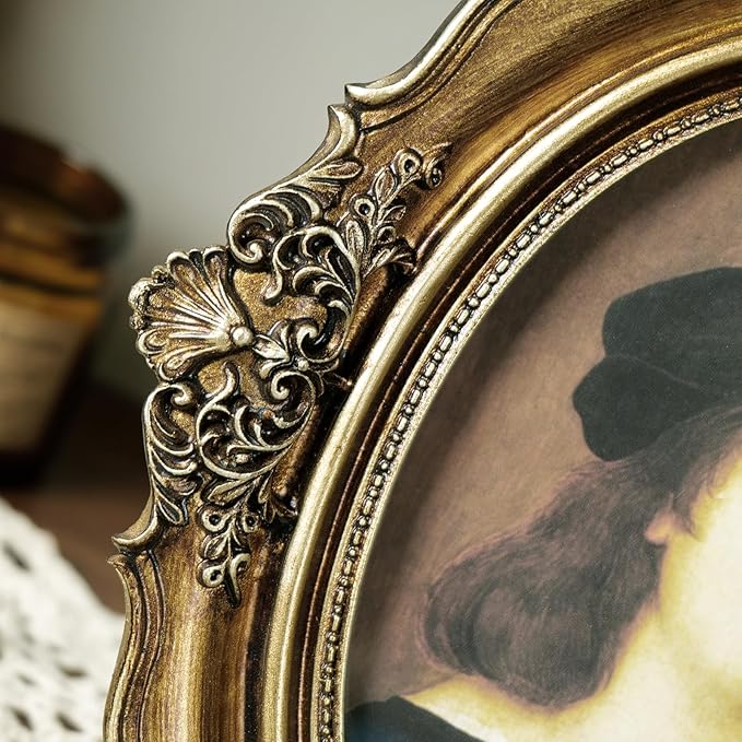 Cuspin 5x7 Gold Frames Vintage Picture Frame, Bronze Gold 5 by 7 Picture Frame Hand-Crafted Resin with Glass Front Ornate Retro Antique Photo Frame for Wall and Tabletop Display Home Decor