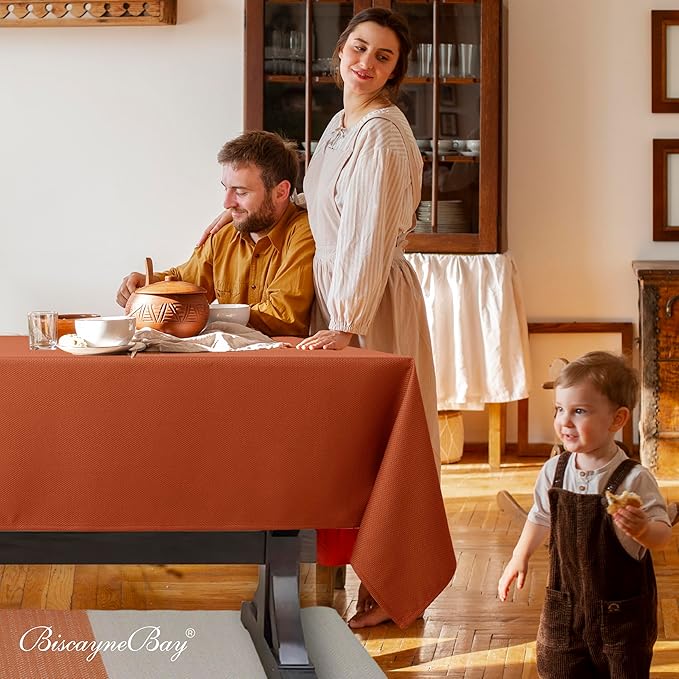 Biscaynebay 2 Pack Fall Tablecloth Textured Fabric 60x108 Inch Rectangular, Rust Thanksgiving Autumn Harvest Water Resistant Fabric Tablecloths for Kitchen, Dining, Wedding, Parties Machine Washable
