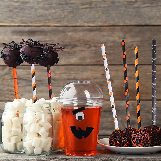 Cooraby 200 Pieces Halloween Paper Straws Pumpkin Bat Spider Web Pattern Straws Black Orange Biodegradable Paper Drinking Straws for Halloween Party Favors, 8 Styles
