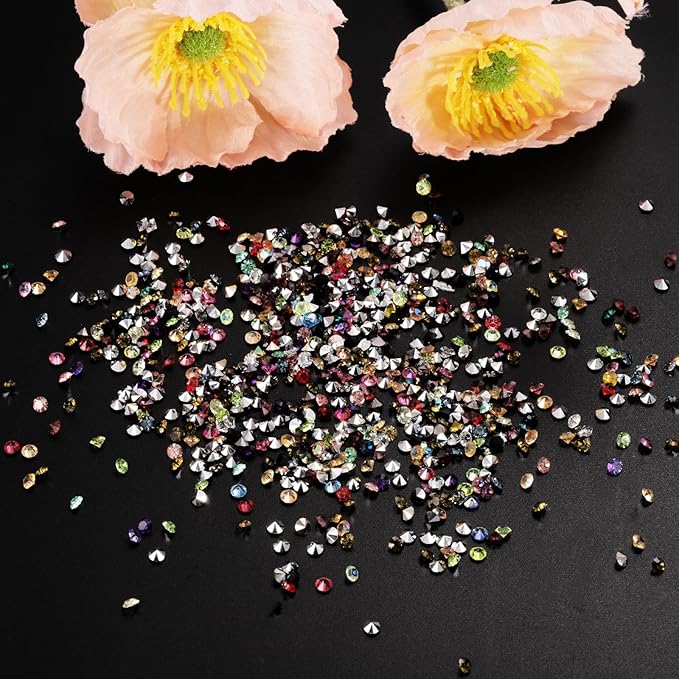 PATIKIL 14000Pcs Wedding Table Scatter Confetti Crystals 3mm Acrylic Diamonds Vase Fillers Gems for Table Centerpiece Decorations Bridal Shower Party, Light Green AB